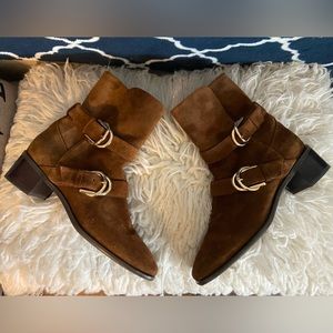 Stuart Weitzman Britain Brown
Suede size 8